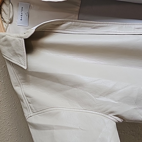 Aritzia BABATON Short  Sleeve Faux Leather Top - Picture 4 of 7